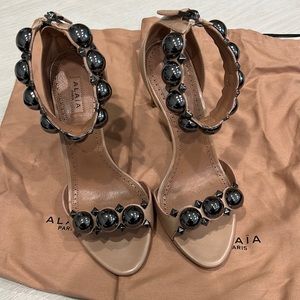 Alaia bombe high sandal size 36